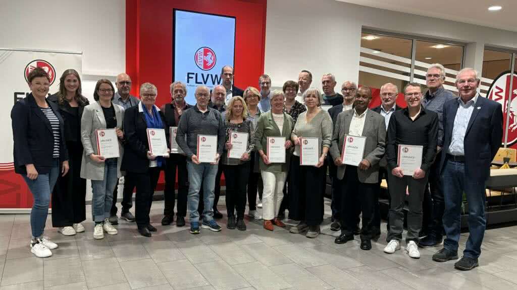 Ehrenamtspreis Leichtathletik 2025 Gruppenbild