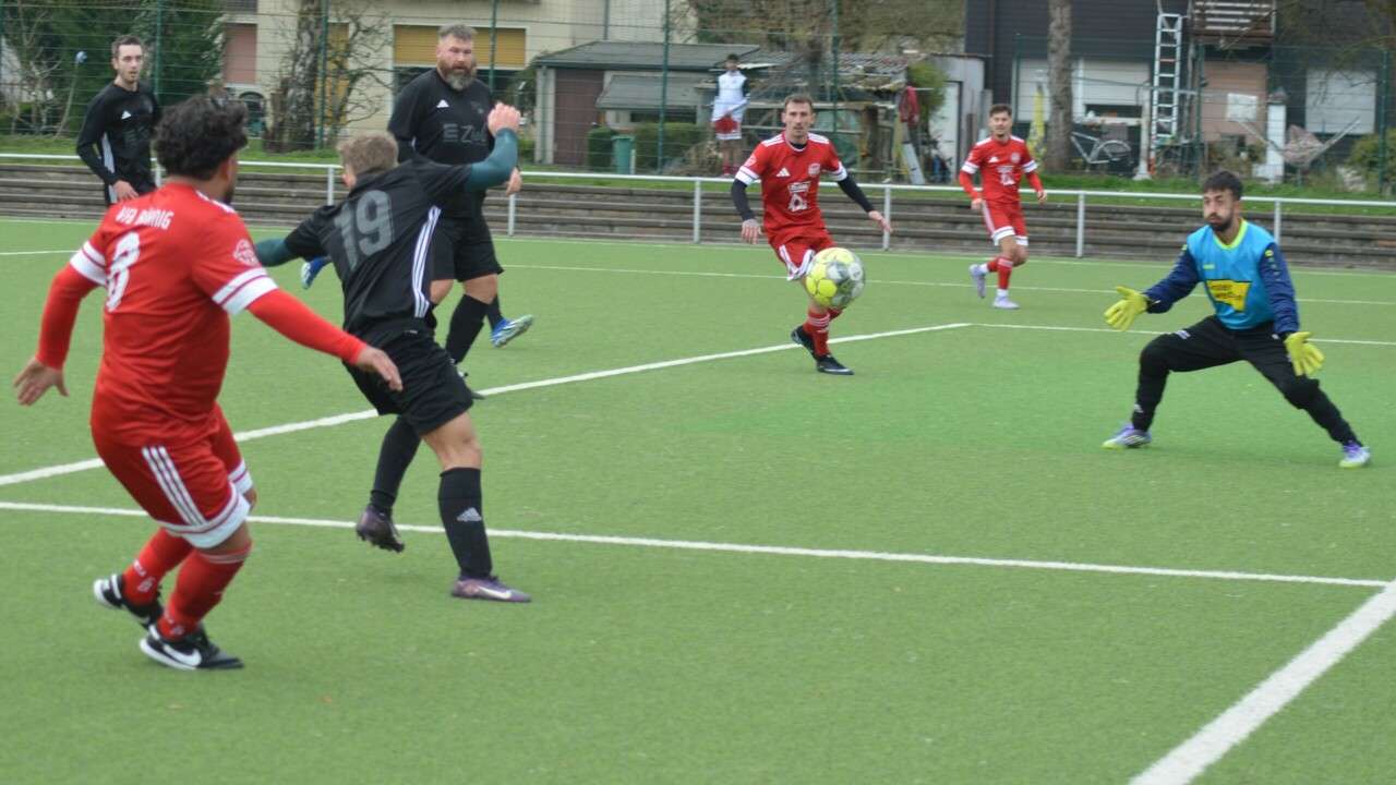 Siege und Niederlagen halten sich die Waage